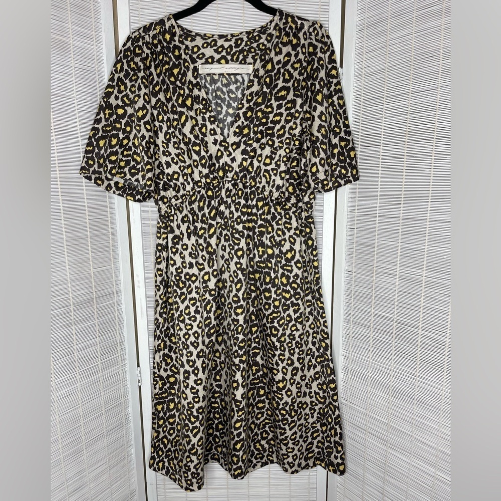 Raquel Allegra Yellow Leopard Silk Blend Elastic Waist Dress Short Sleeve Size 8